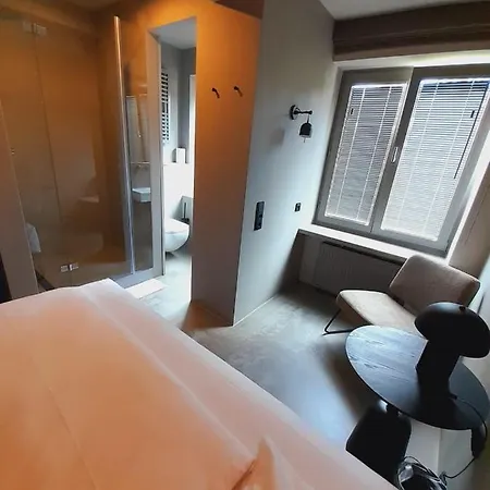 Hotel Mons Am Goetheplatz Munich