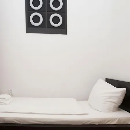 Mons Am Goetheplatz Munich