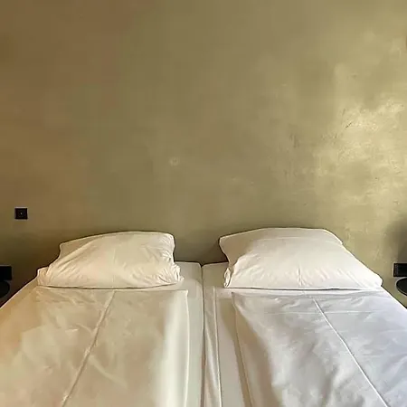 Hotel Mons Am Goetheplatz
